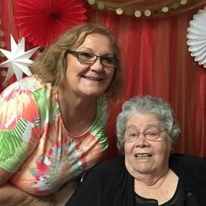 Meet your Posher, Luann